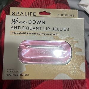 Wine down antioxidant lip jellies